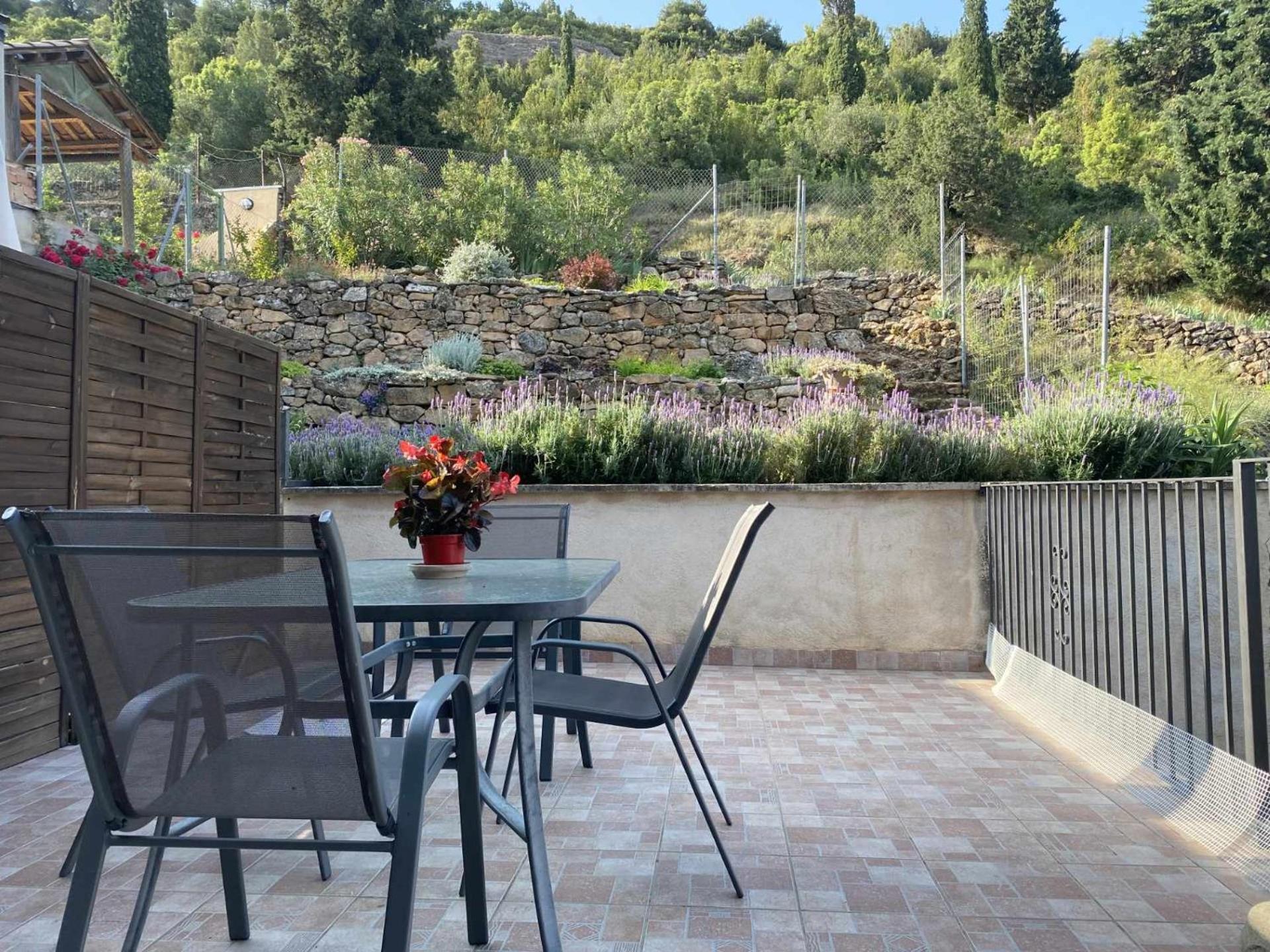 Apartamentos Casa Lola Rodeados De Montanas Y Rios Бесейте Стая снимка